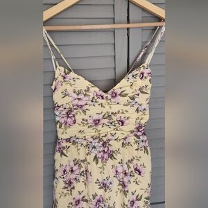 Forever 21 yellow floral dress size Small NWT